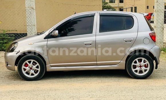Nunua Ilio tumika Toyota Vitz Beige Gari ndani ya Dar es Salaam nchini Dar es Salaam Nunua Ilio tumika Toyota Vitz Beige Gari ndani ya Dar es Salaam nchini Dar es Salaam