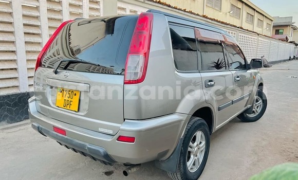 Nunua Ilio tumika Nissan X–Trail Fedha Gari ndani ya Dar es Salaam nchini Dar es Salaam Nunua Ilio tumika Nissan X–Trail Fedha Gari ndani ya Dar es Salaam nchini Dar es Salaam