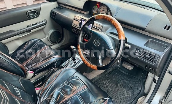 Nunua Ilio tumika Nissan X–Trail Fedha Gari ndani ya Dar es Salaam nchini Dar es Salaam Nunua Ilio tumika Nissan X–Trail Fedha Gari ndani ya Dar es Salaam nchini Dar es Salaam