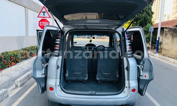 Nunua Ilio tumika Toyota Sienta Bluu Gari ndani ya Dar es Salaam nchini Dar es Salaam Nunua Ilio tumika Toyota Sienta Bluu Gari ndani ya Dar es Salaam nchini Dar es Salaam