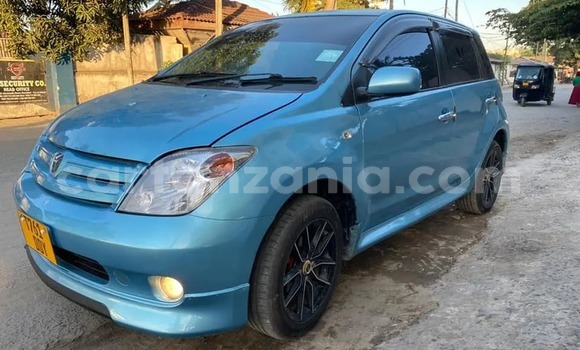 Nunua Ilio tumika Toyota IST Bluu Gari ndani ya Dar es Salaam nchini Dar es Salaam Nunua Ilio tumika Toyota IST Bluu Gari ndani ya Dar es Salaam nchini Dar es Salaam