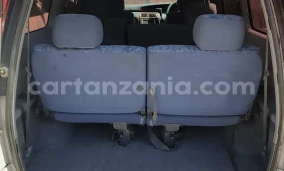 Nunua Ilio tumika Toyota Noah Nyeupe Gari ndani ya Dar es Salaam nchini Dar es Salaam Nunua Ilio tumika Toyota Noah Nyeupe Gari ndani ya Dar es Salaam nchini Dar es Salaam