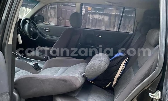 Nunua Ilio tumika Toyota Kluger Nyeusi Gari ndani ya Dar es Salaam nchini Dar es Salaam Nunua Ilio tumika Toyota Kluger Nyeusi Gari ndani ya Dar es Salaam nchini Dar es Salaam