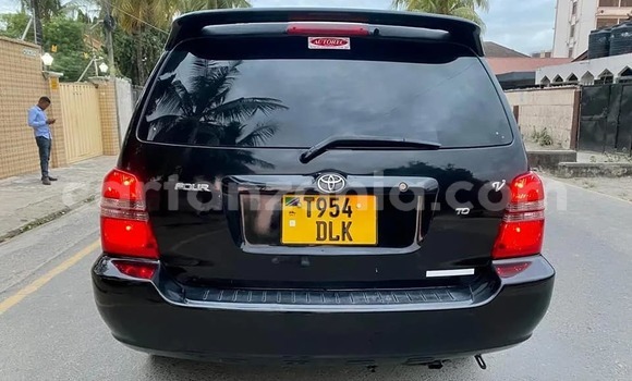 Nunua Ilio tumika Toyota Kluger Nyeusi Gari ndani ya Dar es Salaam nchini Dar es Salaam Nunua Ilio tumika Toyota Kluger Nyeusi Gari ndani ya Dar es Salaam nchini Dar es Salaam