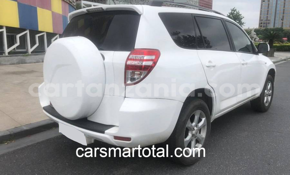 Buy Used Toyota RAV4 White Car in Bukene in Tabora Buy Used Toyota RAV4 White Car in Bukene in Tabora