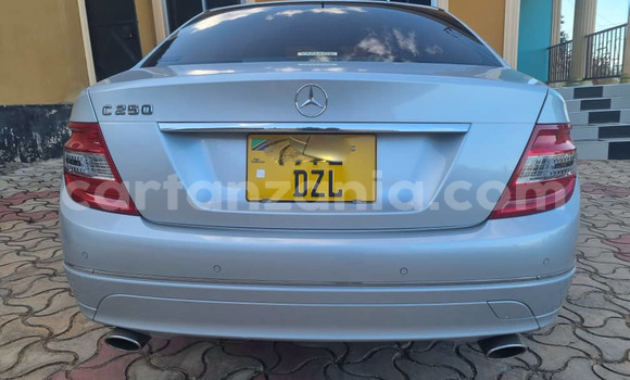 Nunua Ilio tumika Mercedes-Benz C250 coupe Fedha Gari ndani ya Dar es Salaam nchini Dar es Salaam Nunua Ilio tumika Mercedes-Benz C250 coupe Fedha Gari ndani ya Dar es Salaam nchini Dar es Salaam