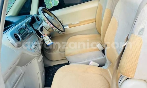 Nunua Ilio tumika Toyota Porte Fedha Gari ndani ya Dar es Salaam nchini Dar es Salaam Nunua Ilio tumika Toyota Porte Fedha Gari ndani ya Dar es Salaam nchini Dar es Salaam