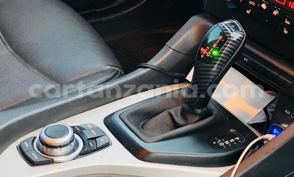 Nunua Ilio tumika BMW X1 Nyeusi Gari ndani ya Dar es Salaam nchini Dar es Salaam Nunua Ilio tumika BMW X1 Nyeusi Gari ndani ya Dar es Salaam nchini Dar es Salaam