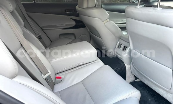 Nunua Ilio tumika Lexus GX Fedha Gari ndani ya Dar es Salaam nchini Dar es Salaam Nunua Ilio tumika Lexus GX Fedha Gari ndani ya Dar es Salaam nchini Dar es Salaam