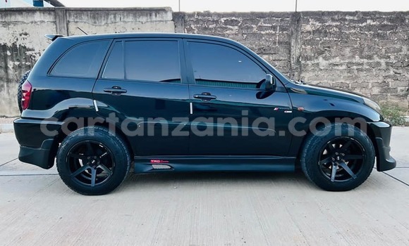Nunua Ilio tumika Toyota RAV4 Nyeusi Gari ndani ya Dar es Salaam nchini Dar es Salaam Nunua Ilio tumika Toyota RAV4 Nyeusi Gari ndani ya Dar es Salaam nchini Dar es Salaam