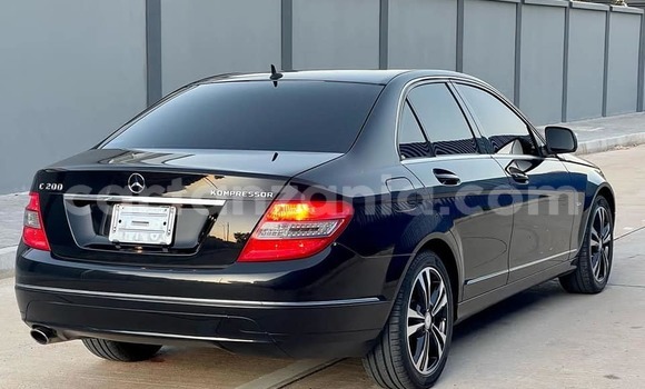 Nunua Ilio tumika Mercedes‒Benz C–Class Nyeusi Gari ndani ya Dar es Salaam nchini Dar es Salaam Nunua Ilio tumika Mercedes‒Benz C–Class Nyeusi Gari ndani ya Dar es Salaam nchini Dar es Salaam