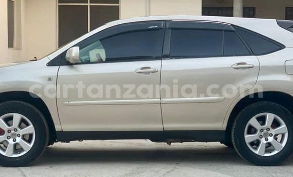 Buy Used Toyota Harrier Brown Car in Dar es Salaam in Dar es Salaam