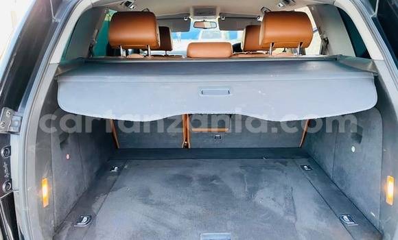 Nunua Ilio tumika Volkswagen Touareg Nyeusi Gari ndani ya Dar es Salaam nchini Dar es Salaam Nunua Ilio tumika Volkswagen Touareg Nyeusi Gari ndani ya Dar es Salaam nchini Dar es Salaam