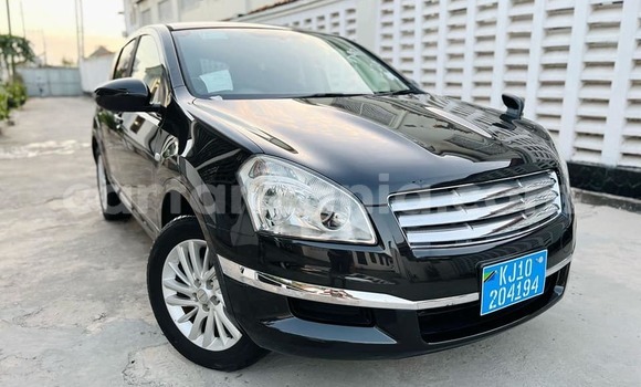Buy Used Nissan Dualis Black Car in Dar es Salaam in Dar es Salaam