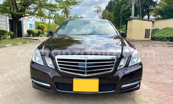 Buy Used Mercedes‒Benz E-klasse Other Car in Dar es Salaam in Dar es Salaam Buy Used Mercedes‒Benz E-klasse Other Car in Dar es Salaam in Dar es Salaam