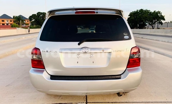 Nunua Ilio tumika Toyota Kluger Fedha Gari ndani ya Dar es Salaam nchini Dar es Salaam Nunua Ilio tumika Toyota Kluger Fedha Gari ndani ya Dar es Salaam nchini Dar es Salaam