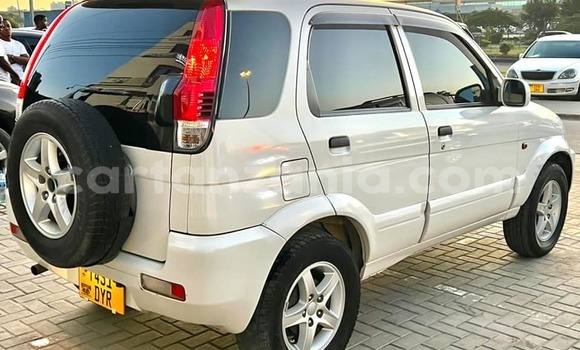 Buy Used Toyota Cami White Car in Dar es Salaam in Dar es Salaam Buy Used Toyota Cami White Car in Dar es Salaam in Dar es Salaam