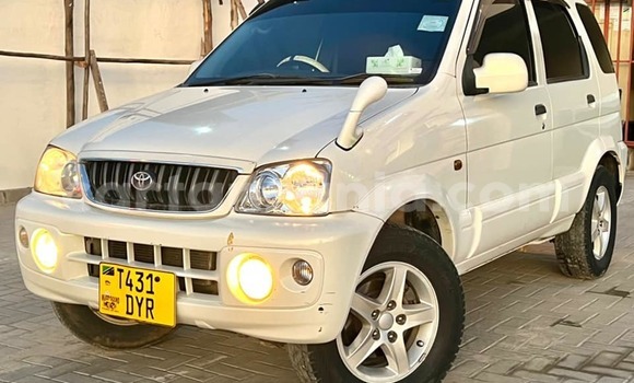 Buy Used Toyota Cami White Car in Dar es Salaam in Dar es Salaam Buy Used Toyota Cami White Car in Dar es Salaam in Dar es Salaam