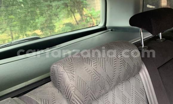 Nunua Ilio tumika Toyota Kluger Fedha Gari ndani ya Dar es Salaam nchini Dar es Salaam Nunua Ilio tumika Toyota Kluger Fedha Gari ndani ya Dar es Salaam nchini Dar es Salaam