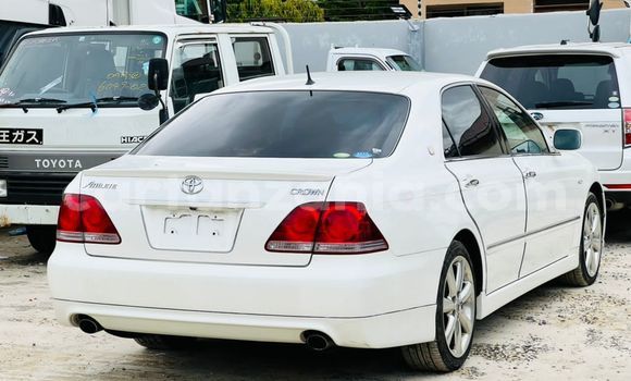 Buy Import Toyota Crown White Car in Dar es Salaam in Dar es Salaam Buy Import Toyota Crown White Car in Dar es Salaam in Dar es Salaam