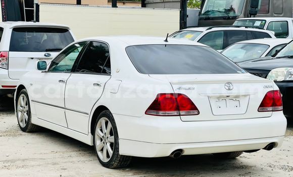 Buy Import Toyota Crown White Car in Dar es Salaam in Dar es Salaam Buy Import Toyota Crown White Car in Dar es Salaam in Dar es Salaam