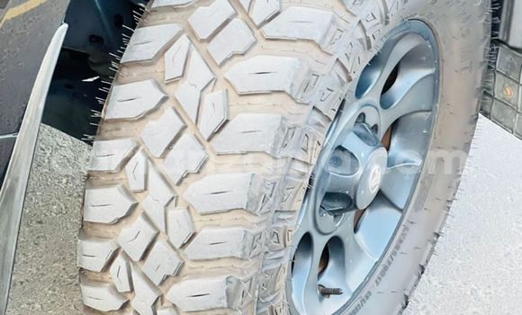 Nunua Imported Toyota Prado Nyeusi Gari ndani ya Dar es Salaam nchini Dar es Salaam Nunua Imported Toyota Prado Nyeusi Gari ndani ya Dar es Salaam nchini Dar es Salaam