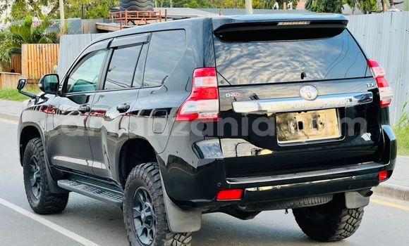 Nunua Imported Toyota Prado Nyeusi Gari ndani ya Dar es Salaam nchini Dar es Salaam Nunua Imported Toyota Prado Nyeusi Gari ndani ya Dar es Salaam nchini Dar es Salaam