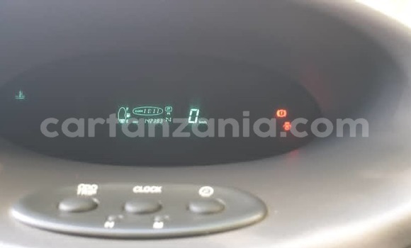Buy Used Toyota Vitz Silver Car in Dar es Salaam in Dar es Salaam