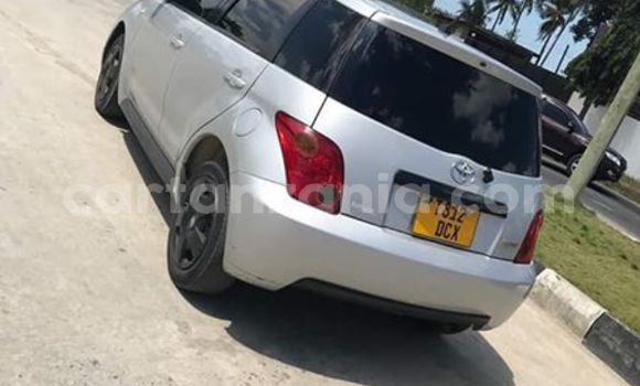 Buy Import Toyota IST Silver Car in Dar es Salaam in Dar es Salaam Buy Import Toyota IST Silver Car in Dar es Salaam in Dar es Salaam