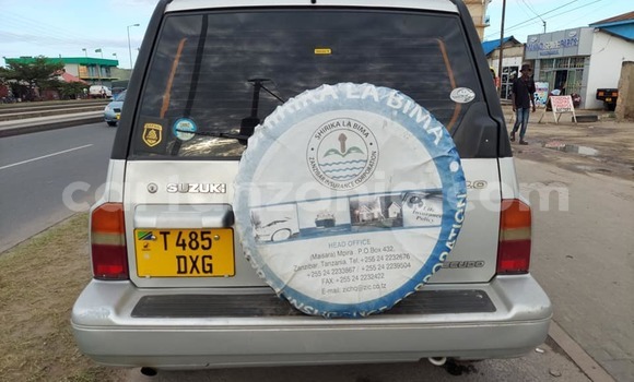 Buy Used Suzuki Escudo Silver Car in Dar es Salaam in Dar es Salaam Buy Used Suzuki Escudo Silver Car in Dar es Salaam in Dar es Salaam