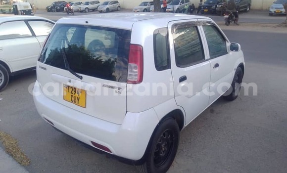 Buy Used Suzuki Swift White Car in Dar es Salaam in Dar es Salaam Buy Used Suzuki Swift White Car in Dar es Salaam in Dar es Salaam
