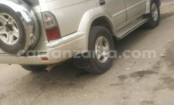 Nunua Ilio tumika Toyota Land Cruiser Prado Fedha Gari ndani ya Dar es Salaam nchini Dar es Salaam Nunua Ilio tumika Toyota Land Cruiser Prado Fedha Gari ndani ya Dar es Salaam nchini Dar es Salaam