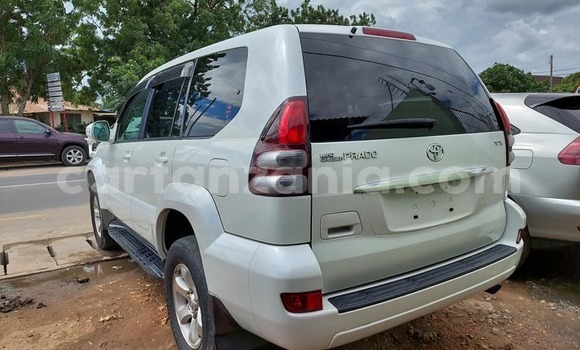 Buy Used Toyota Land Cruiser Prado White Car in Dar es Salaam in Dar es Salaam Buy Used Toyota Land Cruiser Prado White Car in Dar es Salaam in Dar es Salaam