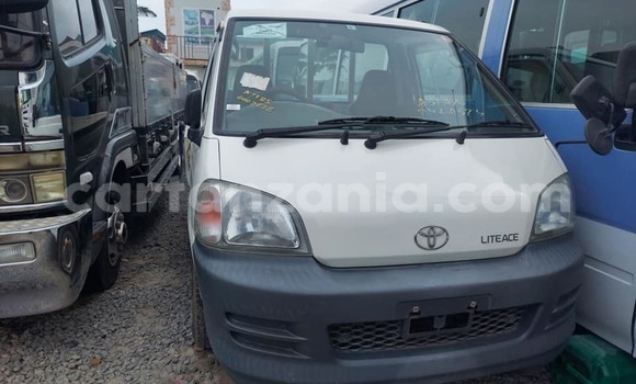 Nunua Ilio tumika Toyota Town Ace Fedha Gari ndani ya Dar es Salaam nchini Dar es Salaam Nunua Ilio tumika Toyota Town Ace Fedha Gari ndani ya Dar es Salaam nchini Dar es Salaam
