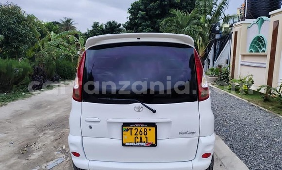 Nunua Ilio tumika Toyota FunCargo Nyeupe Gari ndani ya Dar es Salaam nchini Dar es Salaam Nunua Ilio tumika Toyota FunCargo Nyeupe Gari ndani ya Dar es Salaam nchini Dar es Salaam