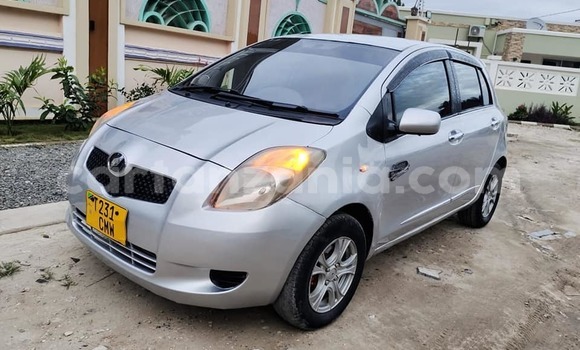 Nunua Ilio tumika Toyota Vitz Fedha Gari ndani ya Dar es Salaam nchini Dar es Salaam Nunua Ilio tumika Toyota Vitz Fedha Gari ndani ya Dar es Salaam nchini Dar es Salaam