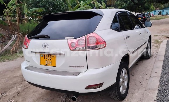 Nunua Ilio tumika Toyota Harrier Nyeupe Gari ndani ya Dar es Salaam nchini Dar es Salaam Nunua Ilio tumika Toyota Harrier Nyeupe Gari ndani ya Dar es Salaam nchini Dar es Salaam