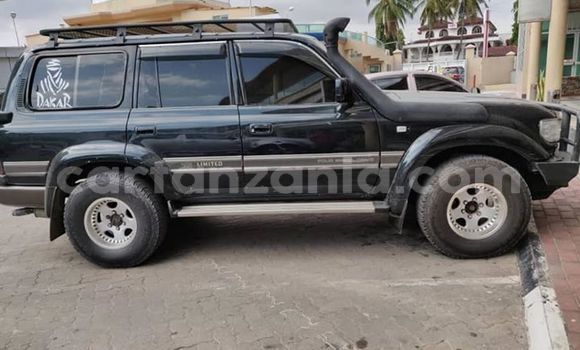 Buy Import Toyota Land Cruiser Black Car in Dar es Salaam in Dar es Salaam Buy Import Toyota Land Cruiser Black Car in Dar es Salaam in Dar es Salaam