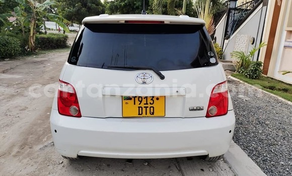 Nunua Ilio tumika Toyota IST Nyeupe Gari ndani ya Dar es Salaam nchini Dar es Salaam Nunua Ilio tumika Toyota IST Nyeupe Gari ndani ya Dar es Salaam nchini Dar es Salaam