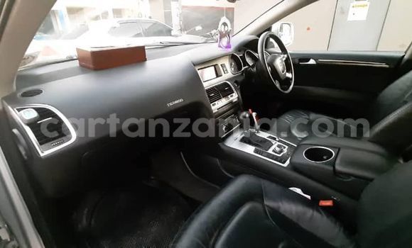 Nunua Ilio tumika Audi Q7 Fedha Gari ndani ya Dar es Salaam nchini Dar es Salaam Nunua Ilio tumika Audi Q7 Fedha Gari ndani ya Dar es Salaam nchini Dar es Salaam