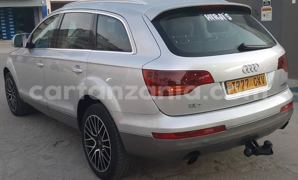 Nunua Ilio tumika Audi Q7 Fedha Gari ndani ya Dar es Salaam nchini Dar es Salaam Nunua Ilio tumika Audi Q7 Fedha Gari ndani ya Dar es Salaam nchini Dar es Salaam