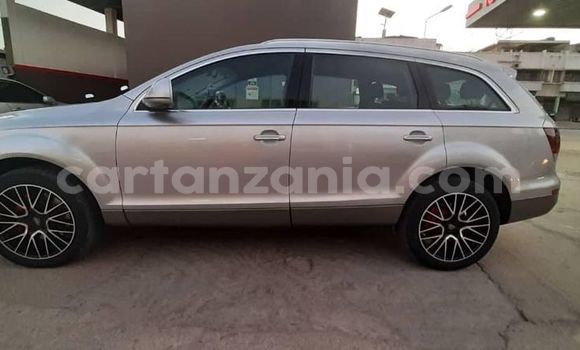 Nunua Ilio tumika Audi Q7 Fedha Gari ndani ya Dar es Salaam nchini Dar es Salaam Nunua Ilio tumika Audi Q7 Fedha Gari ndani ya Dar es Salaam nchini Dar es Salaam
