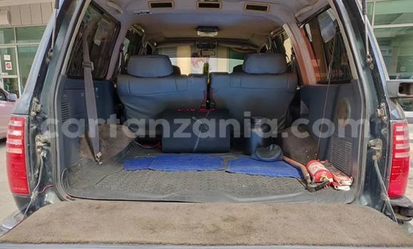 Buy Import Toyota Land Cruiser Black Car in Dar es Salaam in Dar es Salaam Buy Import Toyota Land Cruiser Black Car in Dar es Salaam in Dar es Salaam