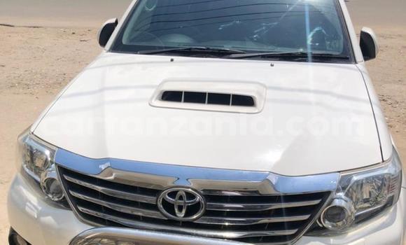 Buy New Toyota Fortuner White Car in Dar es Salaam in Dar es Salaam