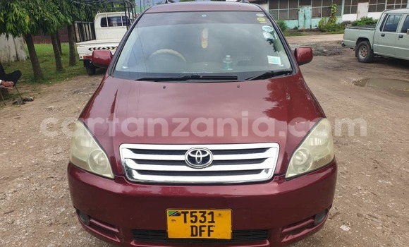 Nunua Ilio tumika Toyota Ipsum Nyingine Gari ndani ya Dar es Salaam nchini Dar es Salaam