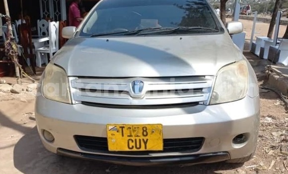 Buy Used Toyota IST Silver Car in Mwanga in Kilimanjaro Buy Used Toyota IST Silver Car in Mwanga in Kilimanjaro