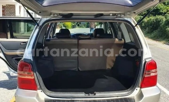 Buy Used Toyota Kluger Silver Car in Mwanga in Kilimanjaro Buy Used Toyota Kluger Silver Car in Mwanga in Kilimanjaro