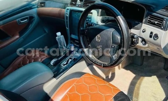 Buy Used Toyota Crown White Car in Mwanga in Kilimanjaro Buy Used Toyota Crown White Car in Mwanga in Kilimanjaro