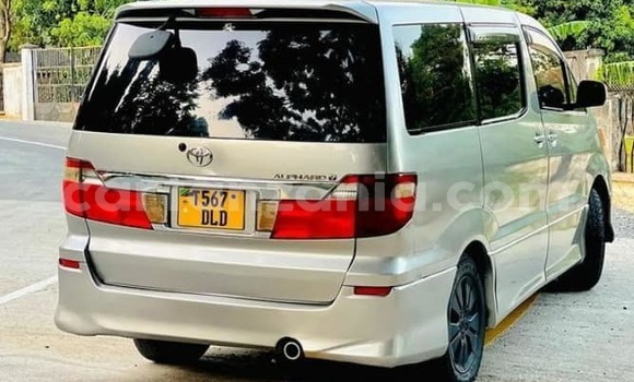 Buy Used Toyota Alphard Silver Car in Mwanga in Kilimanjaro Buy Used Toyota Alphard Silver Car in Mwanga in Kilimanjaro