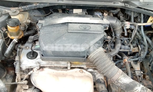 Nunua Ilio tumika Toyota RAV4 Nyeusi Gari ndani ya Dar es Salaam nchini Dar es Salaam Nunua Ilio tumika Toyota RAV4 Nyeusi Gari ndani ya Dar es Salaam nchini Dar es Salaam